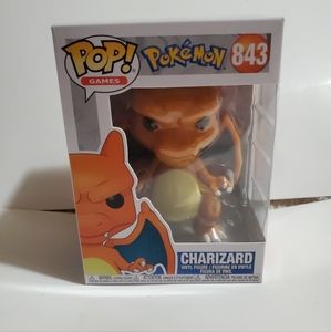 Pokémon Charizard Funko #843 Free shipping and a free vinyl protector included